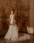 A-Linie Spitzen-Brautkleid von Demetrios
