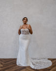 Fit and Flair Brautkleid aus Spitze von Made with Love