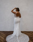 Fit and Flair Brautkleid aus Spitze von Made with Love