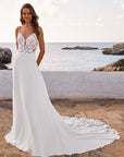 A-Linie Brautkleid mit transparent Rucken, von Enzoani Love