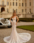 Fit and Flair Brautkleid von Madam Burcu