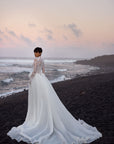 A-Linie Brautkleid mit langen Ärmeln und semi-transparentem Korsett von Milla Nova