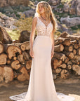 Fit and Flair Brautkleid von Lillian West