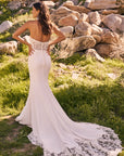 Fit and Flair Brautkleid von Lillian West
