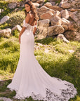 Fit and Flair Brautkleid von Lillian West