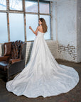 Brautkleid mit Beinschlitz von Teresa Atelier