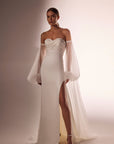 Fit and Flare mit Schlitz von Luce Sposa