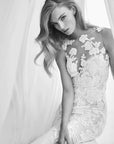 Fit and Flair Brautkleid von Pronovias
