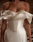 Fit and Flair Brautkleid mit drapiertem Schleifen-Ausschnitt, von Milla Nova