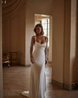 Fit and Flair Brautkleid mit Tiefe Rückschnitt und verziert mit Perlen, Milla Nova