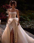 Rhona Brautrock mit Schlitz von Milla Nova
