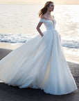 Princess Brautkleid mit Off-Shoulder-Ausschnitt, von Nicole
