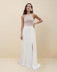 Brautkleid mit Neckholder-Ausschnitt mit Spaghettiträger von Rembo Styling