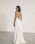 Brautkleid mit hohen Schlitz von Rembo Styling
