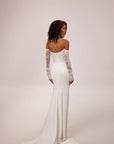Fit and Flair Brautkleid mit Schlitz und abnehmbaren Ärmel, von Milla Nova