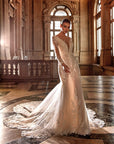 Fit and Flair Brautkleid von Pronovias Privee