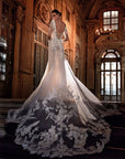 Fit and Flair Brautkleid von Pronovias Privee