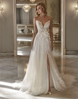 A-Linie Brautkleid mit Blumendetail auf die Taille von Pronovias