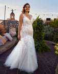 Meerjungfrau-Brautkleid mit V-Ausschnitt von White one