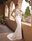 Fit and Flair Brautkleid von White One