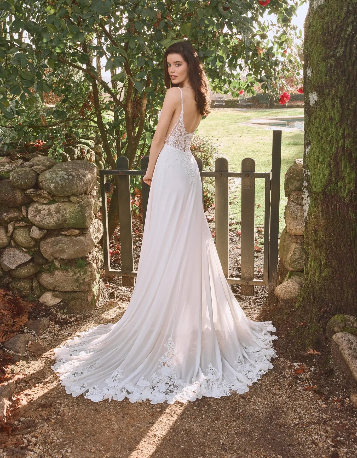 A-Linie Brautkleid aus Chiffon von Alberto Palatchi 