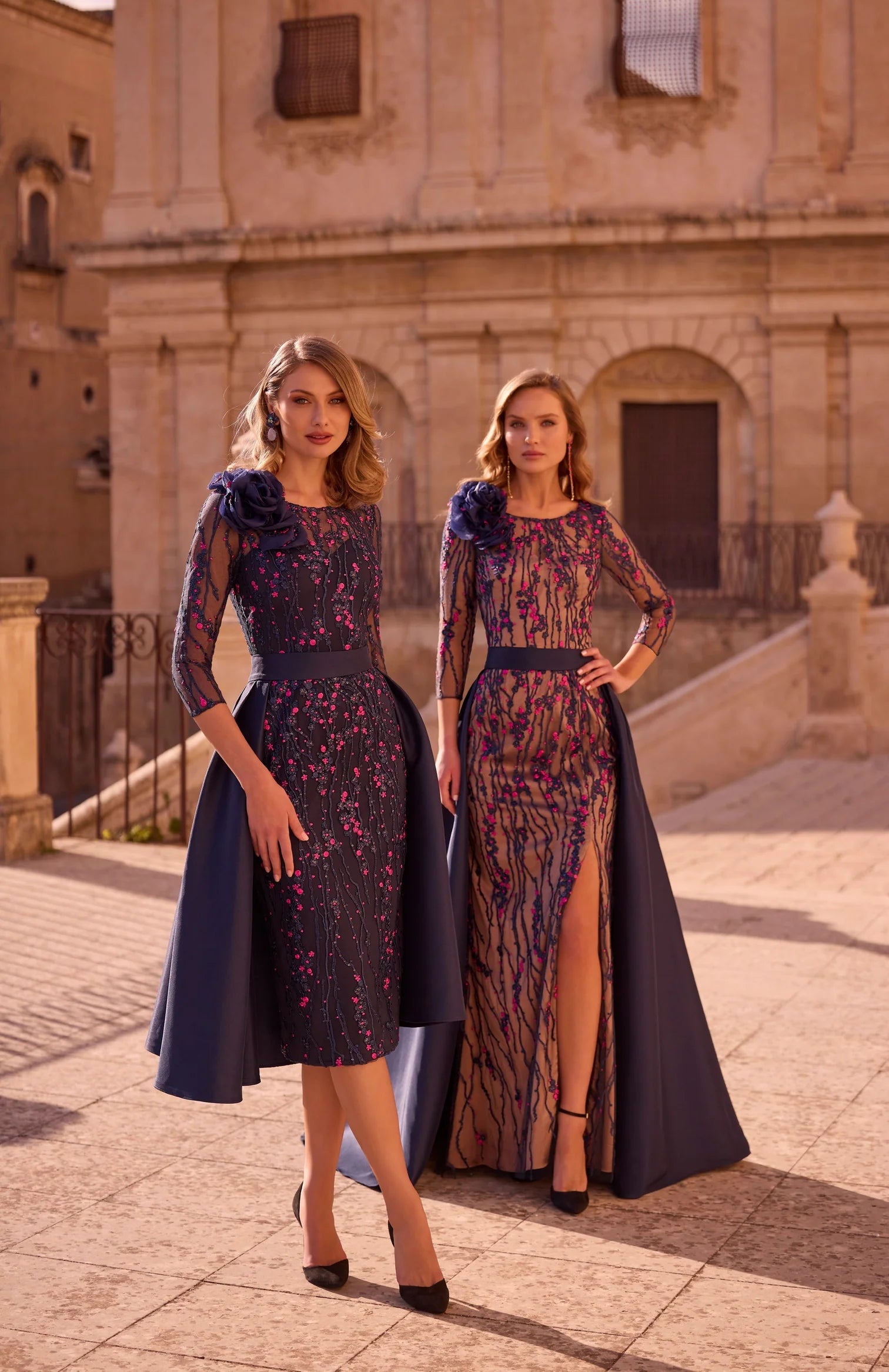 Fit and Flair Abendkleid mit abnehmbaren Schleppe von Veni Infantino 