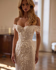 Brautkleid aus Spitze von Milla Nova 
