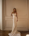 Brautkleid mit geradem Ausschnitt von Milla Nova 