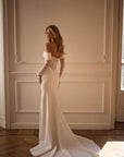 Brautkleid mit geradem Ausschnitt von Milla Nova 