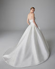 Arline Pronovias