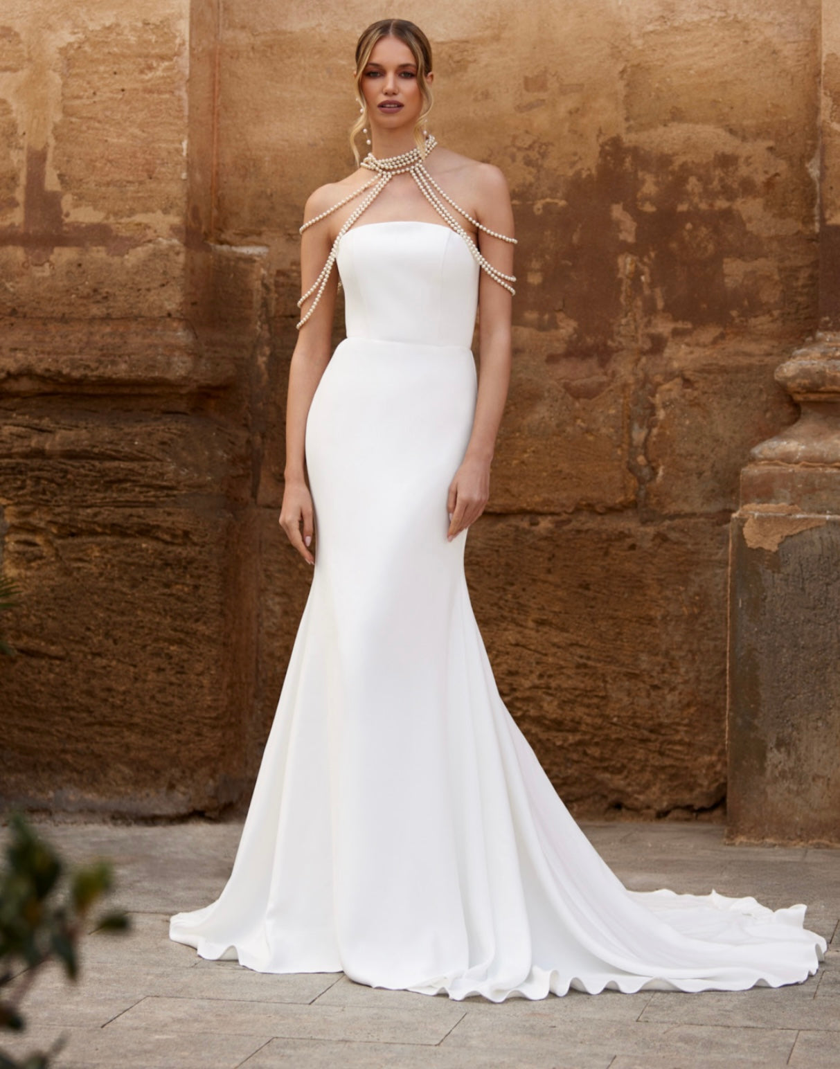 Brautkleid von Mia Lavi 