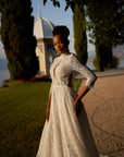 Brautkleid mit offnen Rücken von Libelle