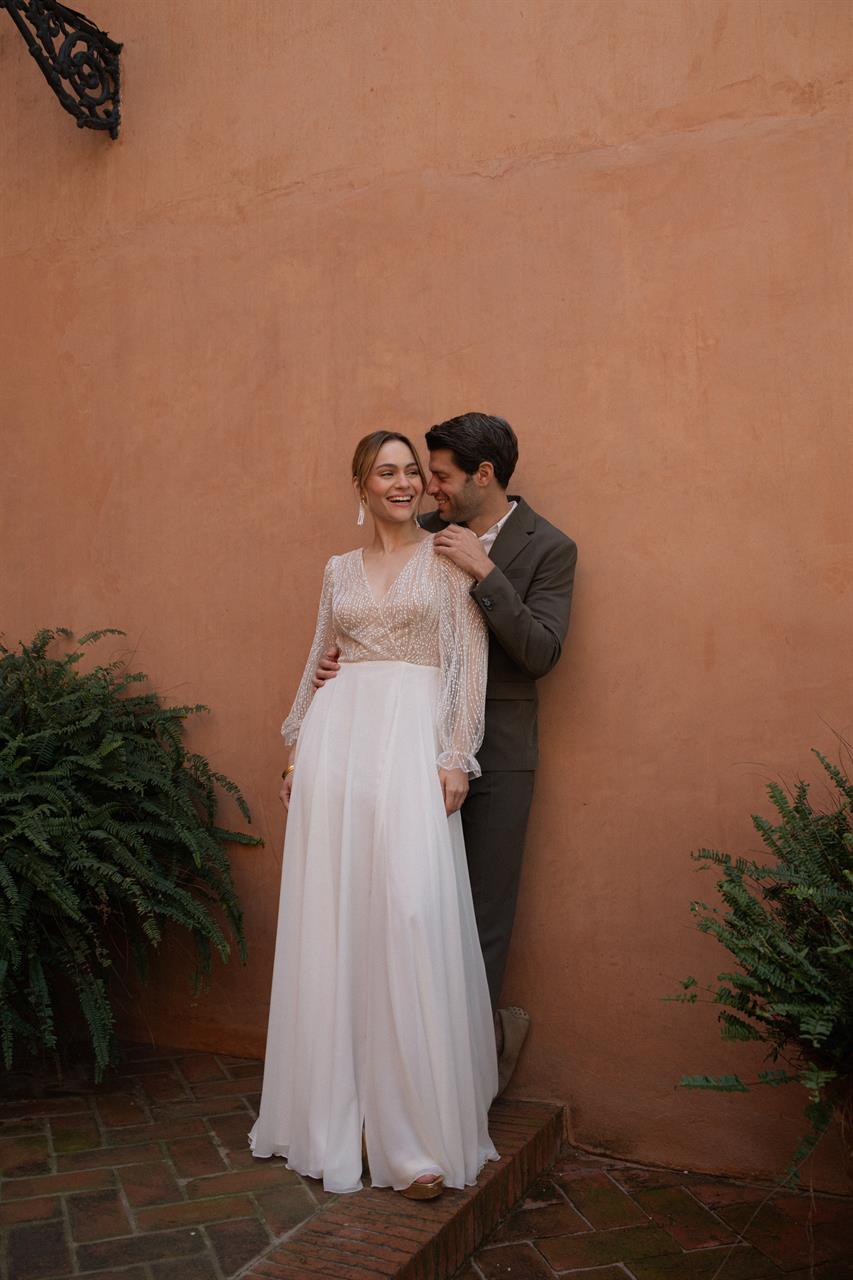 Brautkleid aus Chiffonrock verfügt mit einen Schlitz und eine kurze Schlepp von Rembo Styling 