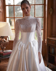 Brautkleid