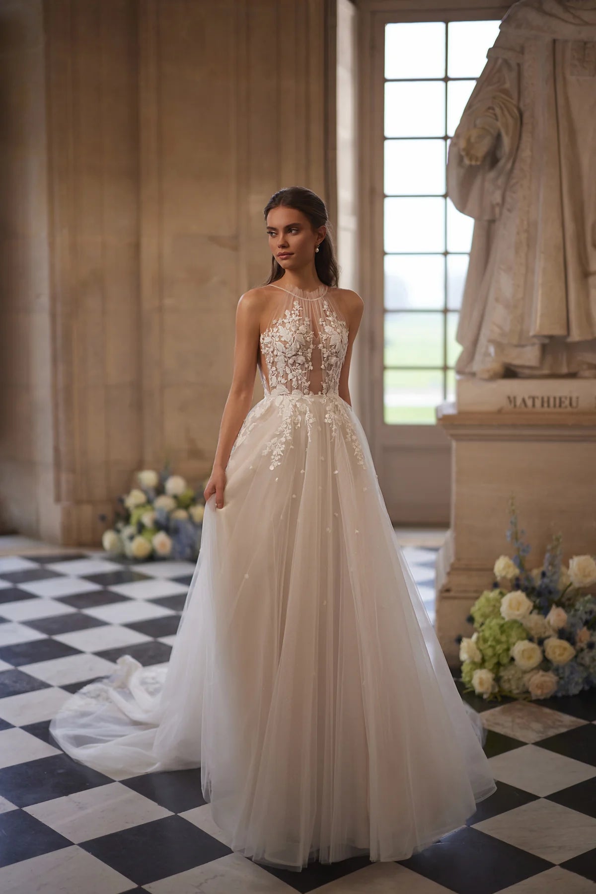 A-Linie Brautkleid aus Tüll und Spitze 