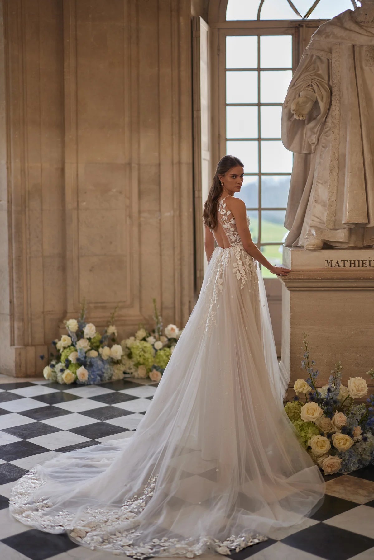 A-Linie Brautkleid aus Tüll und Spitze 