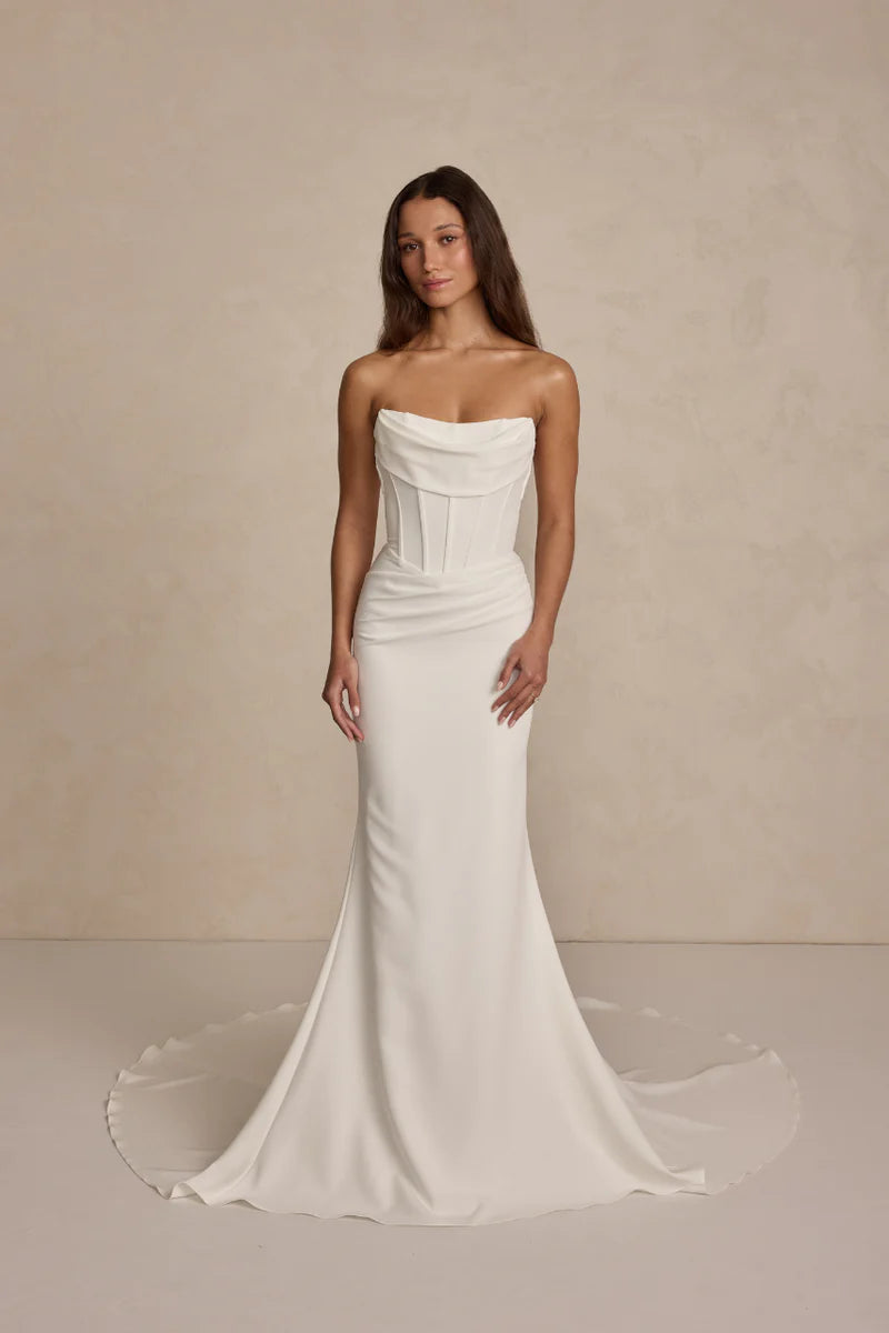 Clean Brautkleid 