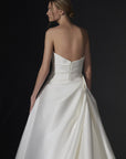 Downtown / Jadeau Vera Wang