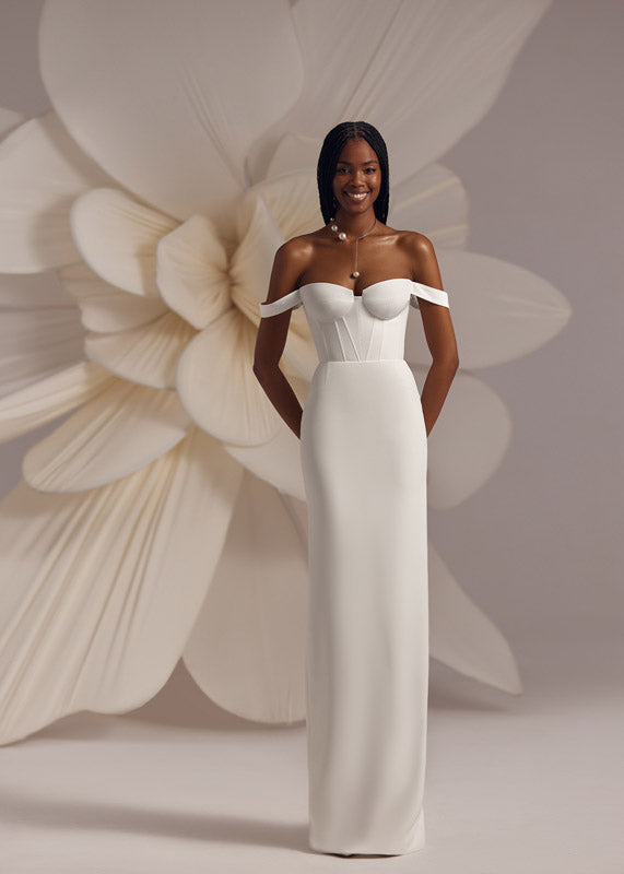Brautkleid mit ein schlitz hinten von Eva Lendel 
