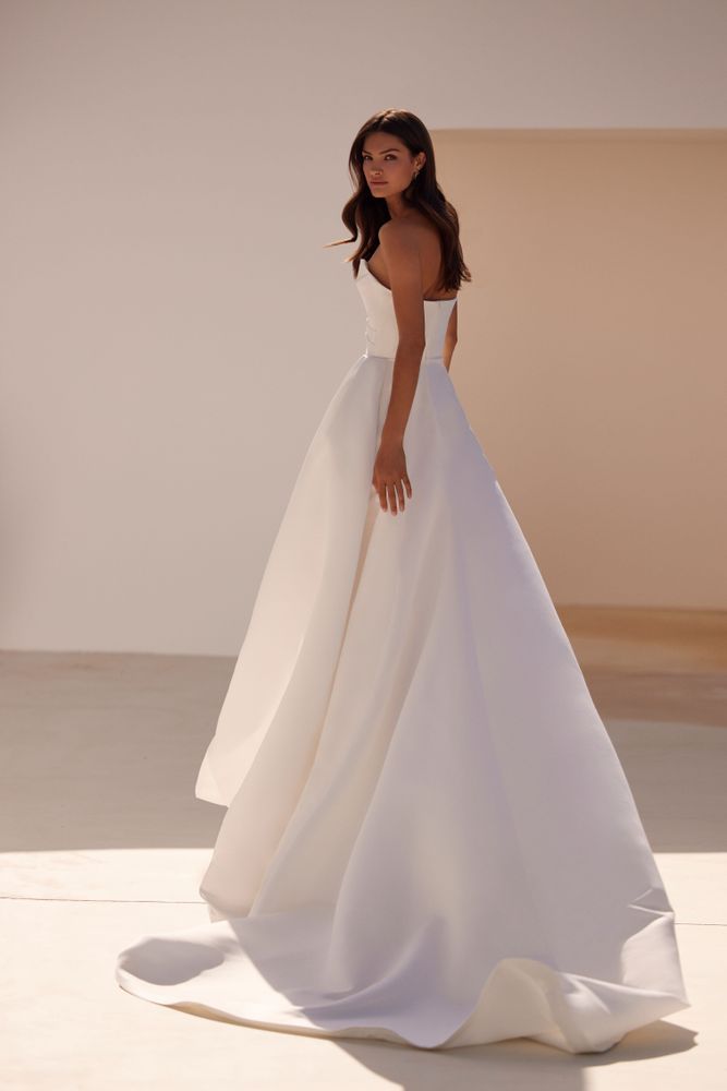 Brautkleid